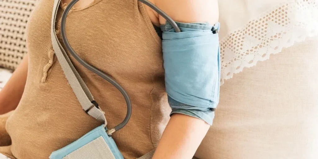 Holter y MAPA: Monitorizando tu Corazón y Presión Arterial Durante 24 Horas